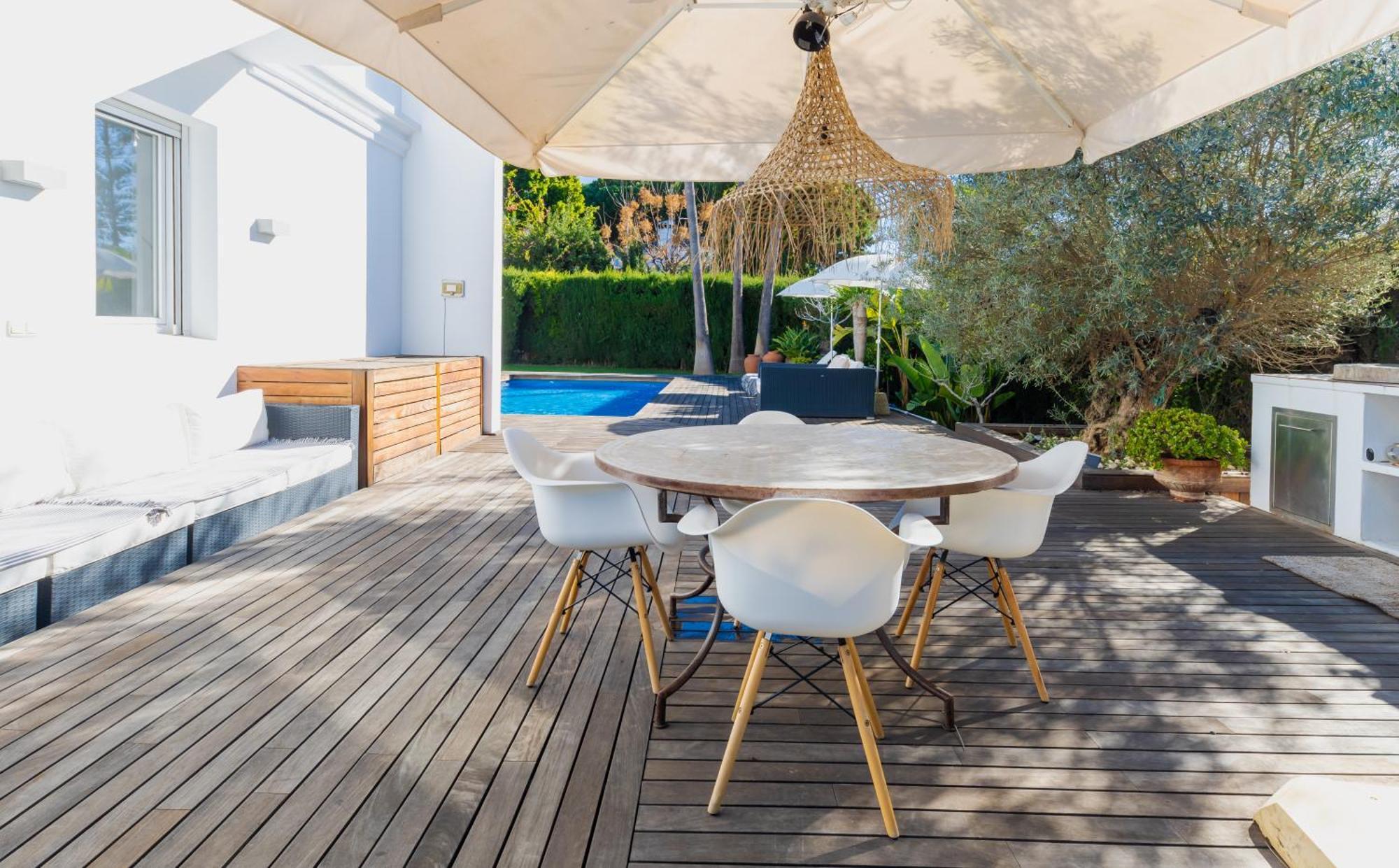 Unique Luxury Side With Heated Pool Marbella